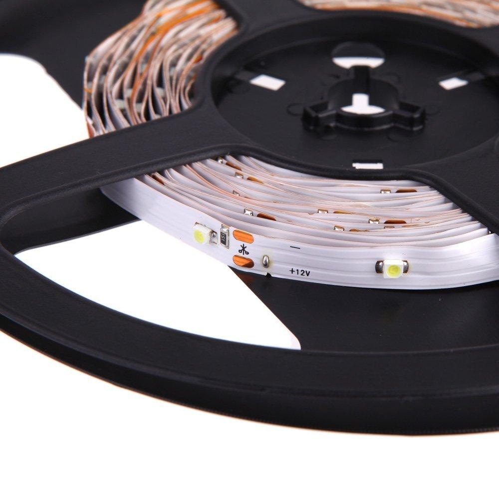 High CRI > 90 DC 12V SMD3528-150 Flexible LED Strips 30 LEDs Per Meter 8mm Width 150lm Per Meter
