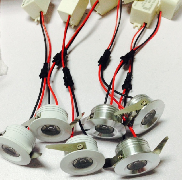 1x3W LED Downlight - Diameter 40mm - 30 Degree Mini Recessed LED Light Small Ceiling Downlight Cabinet LED Light with LED Driver