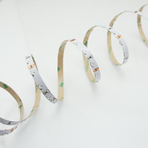 12V DC SMD335-300 Side View Flexible LED Strips 60 LEDs Per Meter 8mm Wide FPCB LED Tape