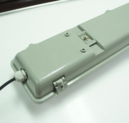 Stripe Clear Cover T8 LED Tube Lights with Striped Clear Tri-proof T8 Tube Fixture for Double Tube